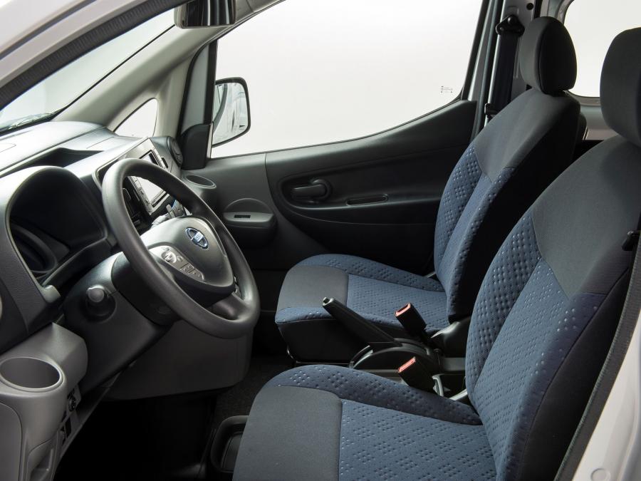  Nissan e-NV200 2014 года  (фото 7 из 7)